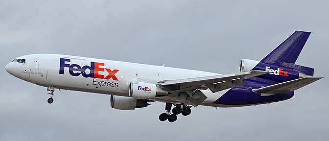 Fedex Express McDonnell Douglas MD-10-10F N359FE, Phoenix Sky Harbor, December 23, 2015